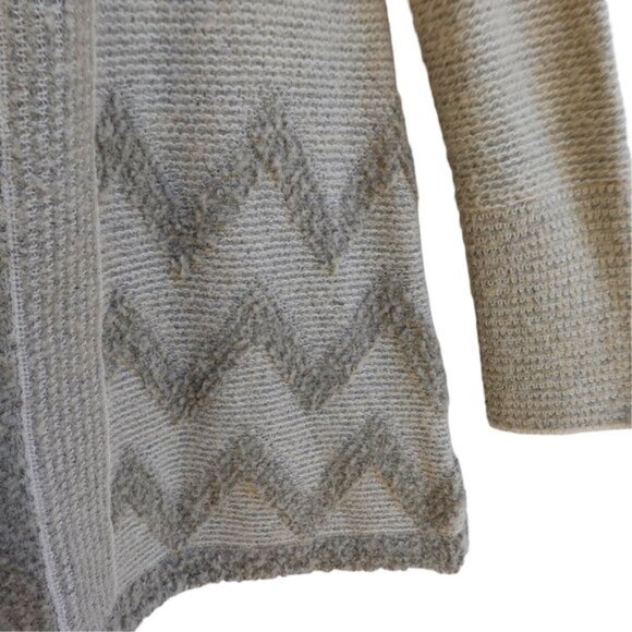 Angel of the North Anthropologie Cardigan 3D Knit Aztec Tribal Neutral Earthy L - Picture 3 of 7